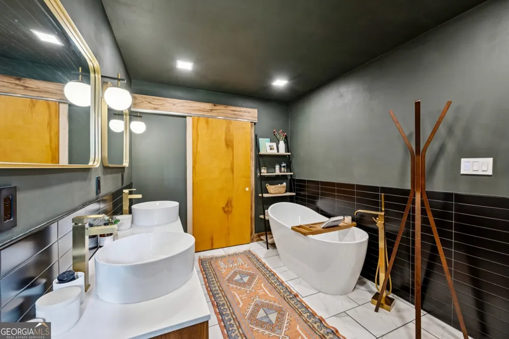 334 Luther Bailey RD Senoia, GA 30276
