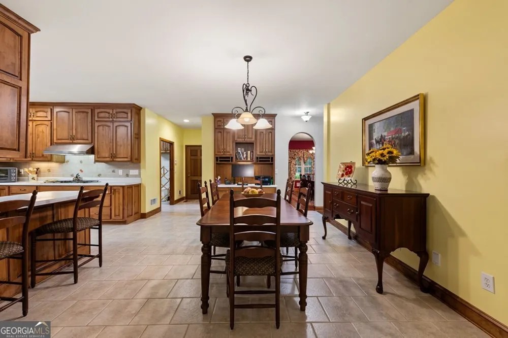 541 Davis RD Blue Ridge, GA 30513