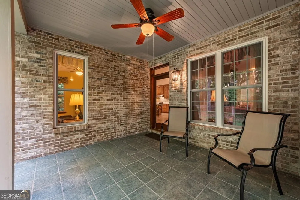 541 Davis RD Blue Ridge, GA 30513