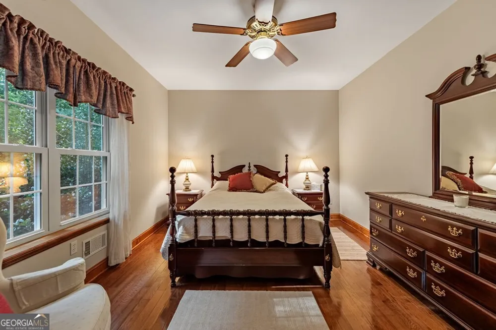 541 Davis RD Blue Ridge, GA 30513