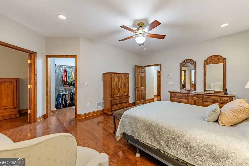 541 Davis RD Blue Ridge, GA 30513