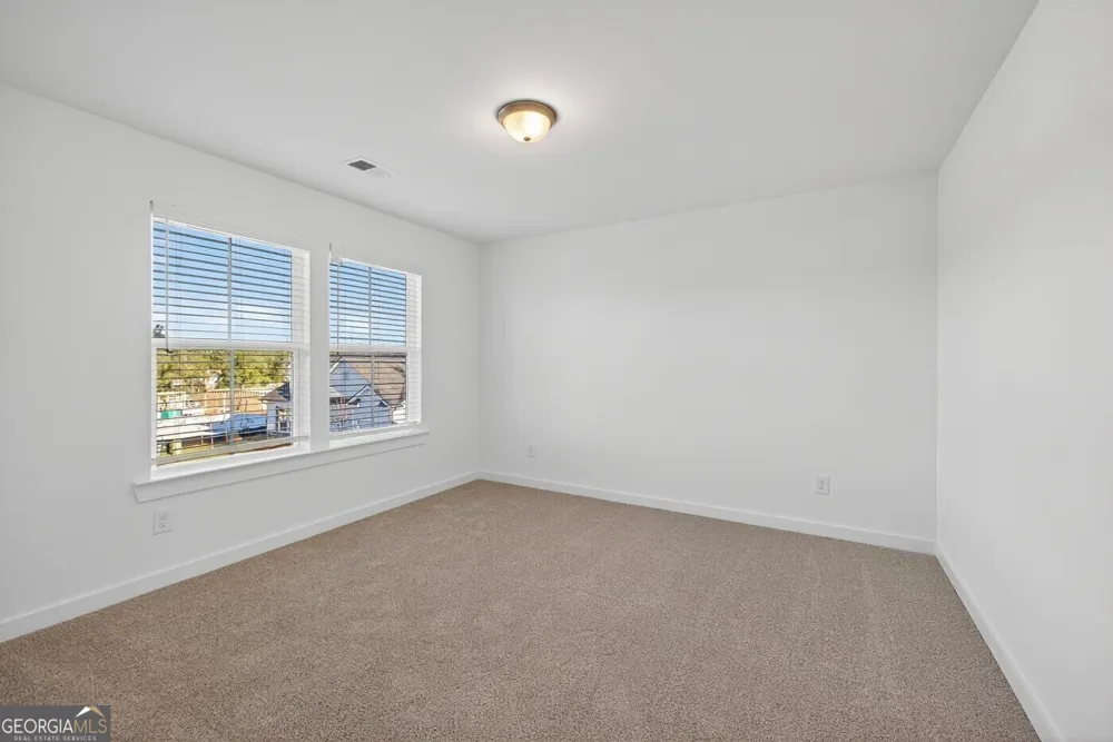 105 Royal Tern LN Warner Robins, GA 31093