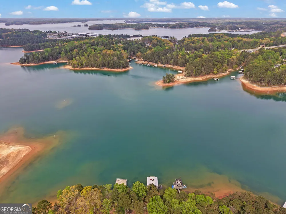 6093 Shadburn Ferry RD Buford, GA 30518