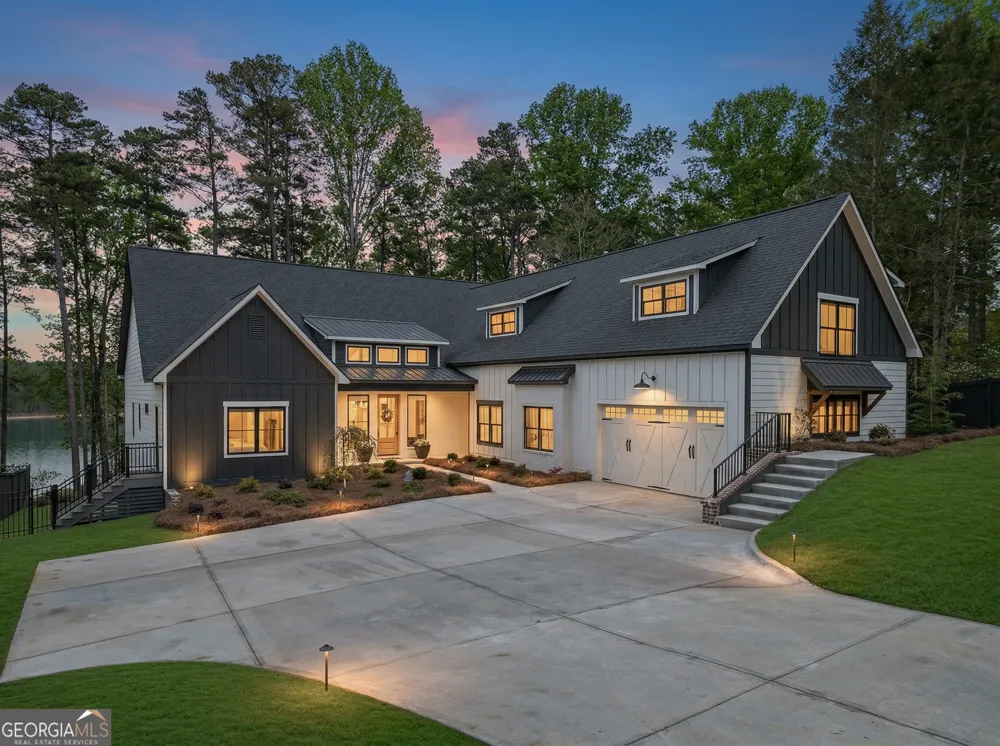 6093 Shadburn Ferry RD Buford, GA 30518