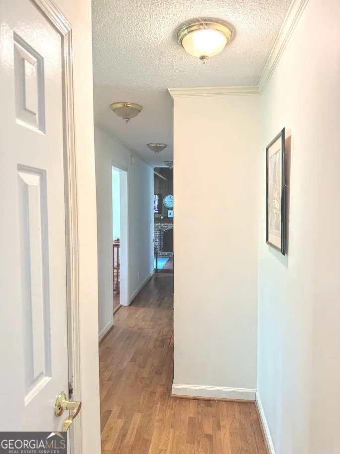 1922 Sourwood DR Dalton, GA 30720