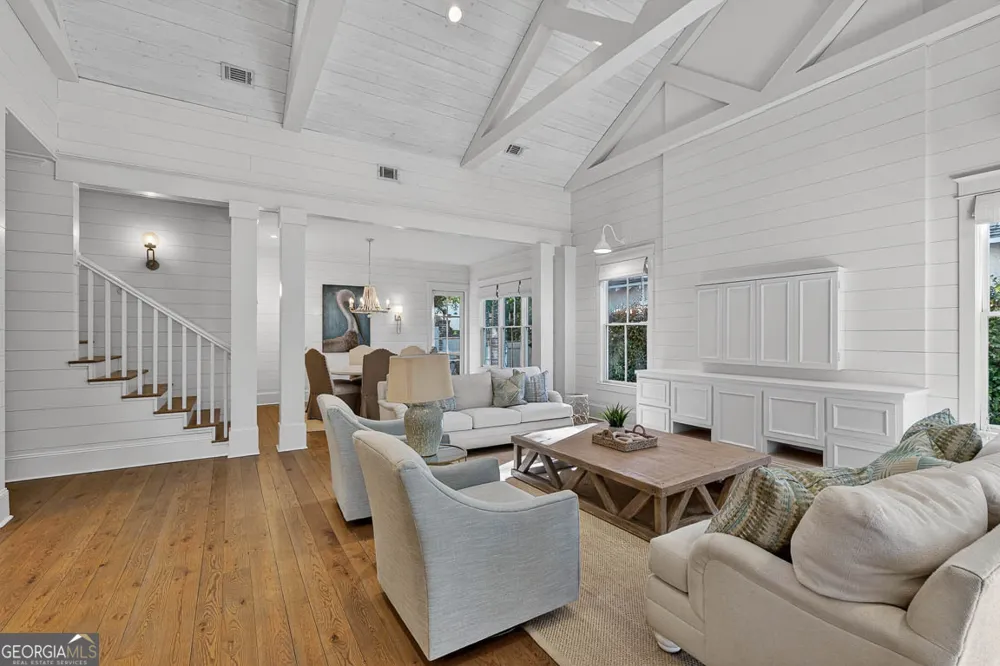 1030 Village Oaks Lane St. Simons, GA 31522