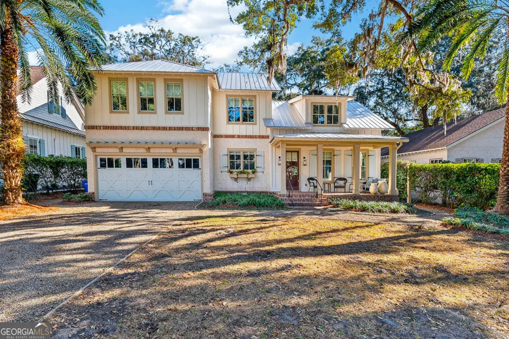 1030 Village Oaks Lane St. Simons, GA 31522