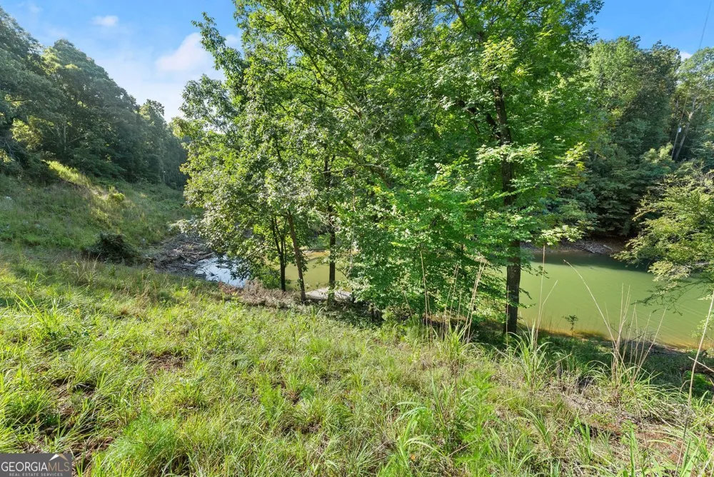 3199 Lotheridge RD Gainesville, GA 30501