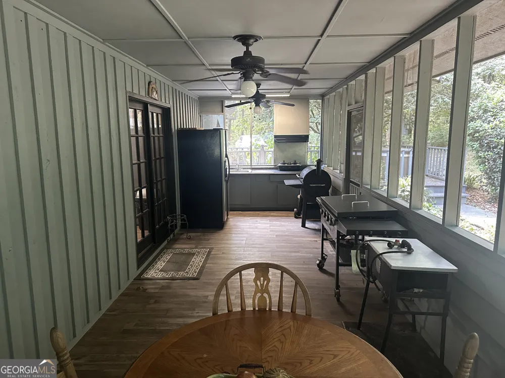 3852 Poor Robin RD Sylvania, GA 30467