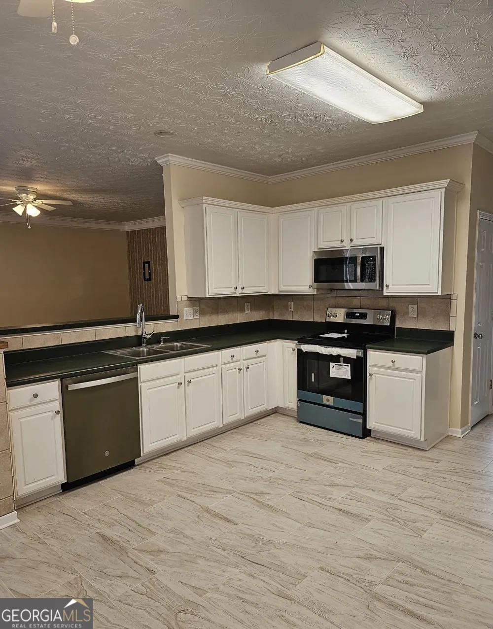 20 Academy CT Oxford, GA 30054