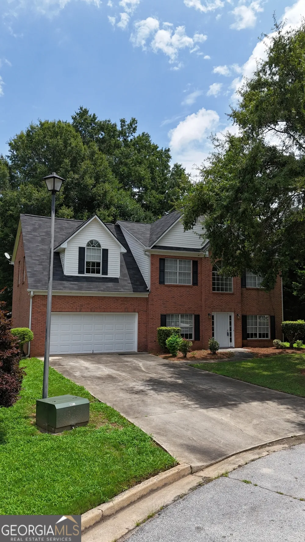 20 Academy CT Oxford, GA 30054