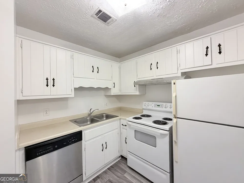 460 Rustwood DR Athens, GA 30606