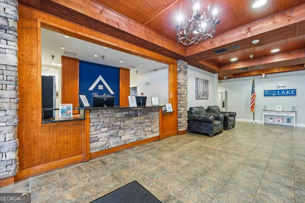 930 (UNIT 208) Lake Oconee PKWY Eatonton, GA 31024