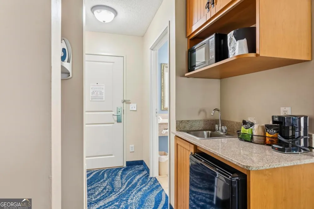 930 (UNIT 208) Lake Oconee PKWY Eatonton, GA 31024