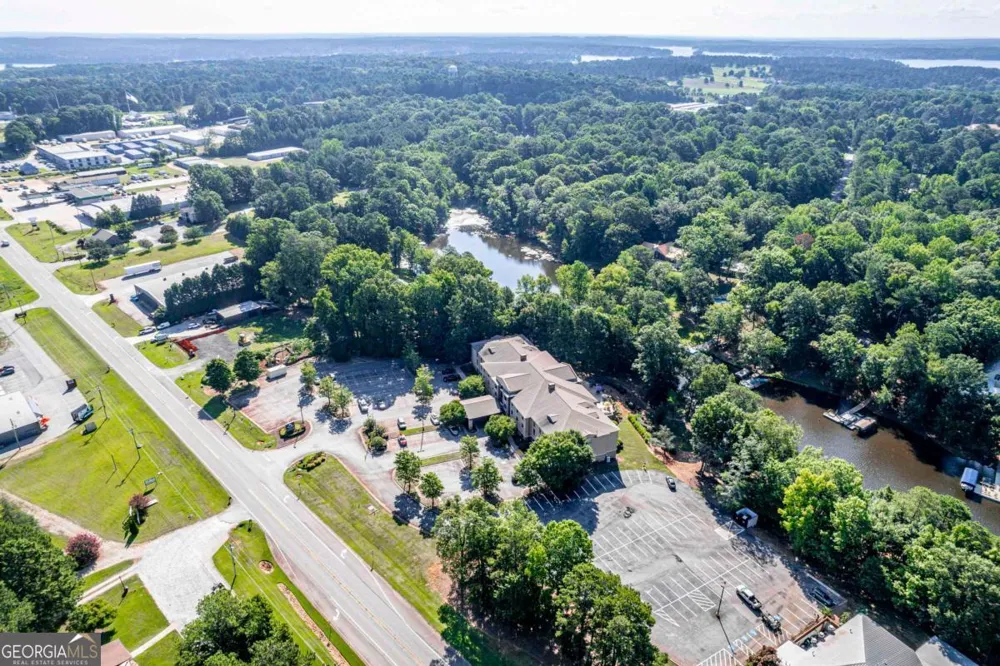 930 (UNIT 208) Lake Oconee PKWY Eatonton, GA 31024