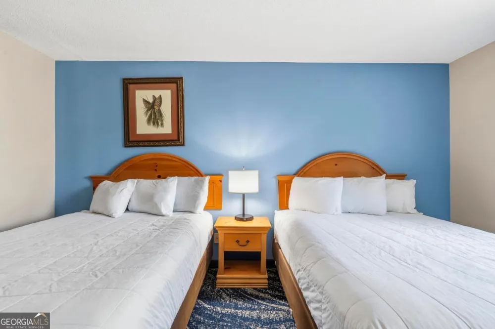 930 (UNIT 208) Lake Oconee PKWY Eatonton, GA 31024
