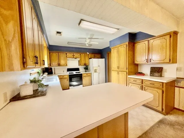 2411 Woodleaf Court Ardmore, OK 73401
