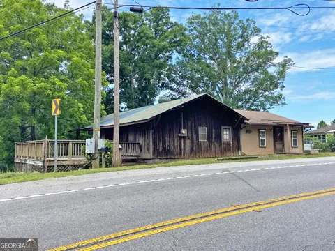 7089 Highway 19 N