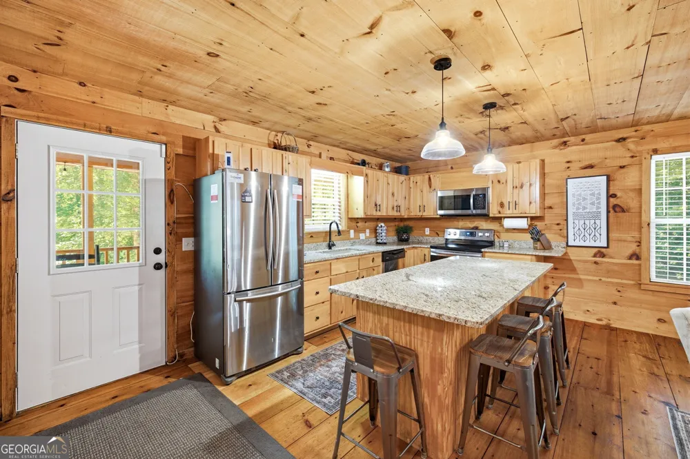 80 Windchase LN Sautee Nacoochee, GA 30571