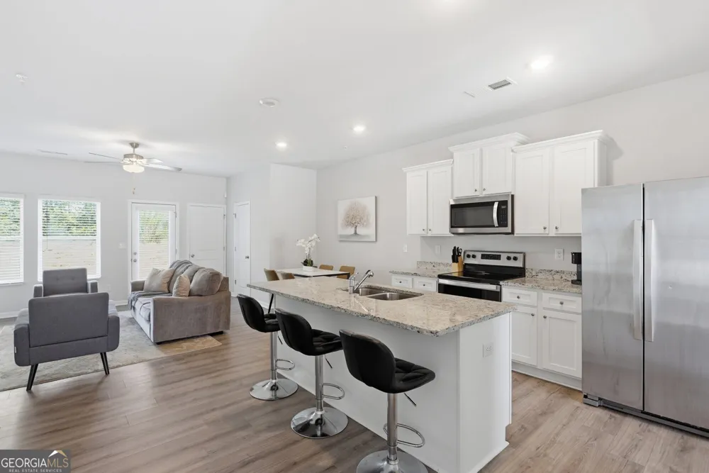 4333 Shaffer CT Union City, GA 30291