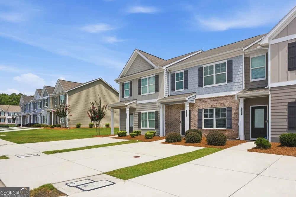 4333 Shaffer CT Union City, GA 30291