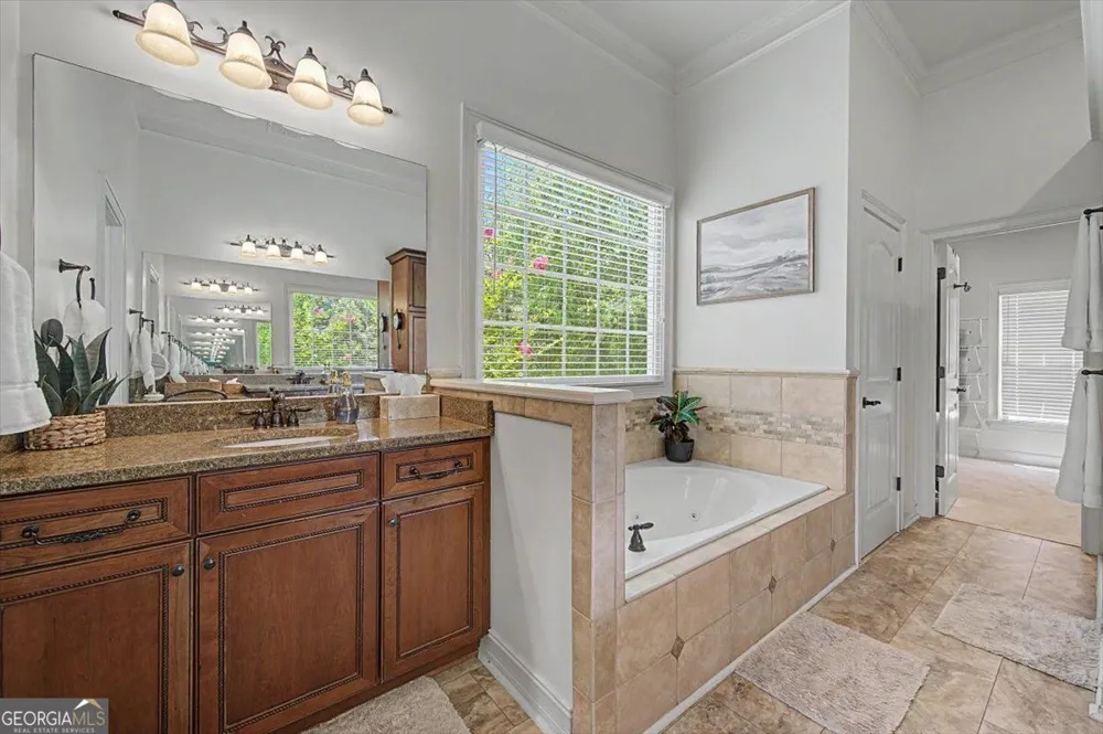 1334 Euharlee RD Euharlee, GA 30120