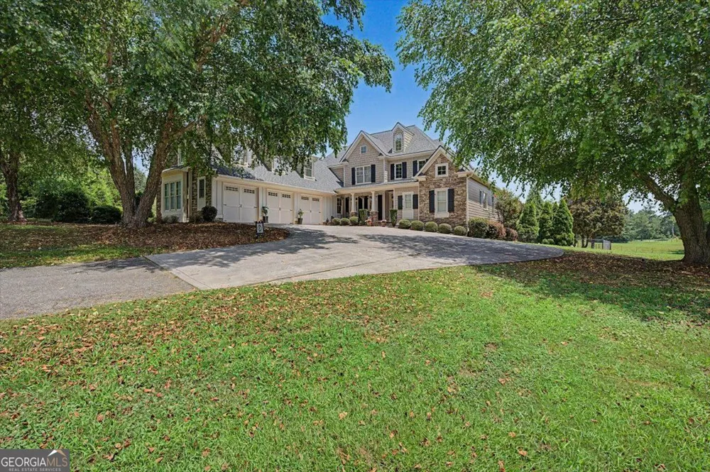 1334 Euharlee RD Euharlee, GA 30120