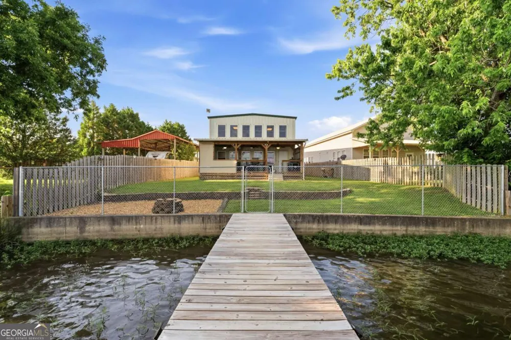 165 County Road 783 Centre, AL 35960