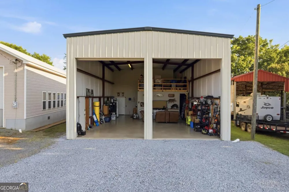 165 County Road 783 Centre, AL 35960
