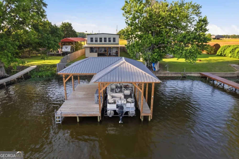 165 County Road 783 Centre, AL 35960