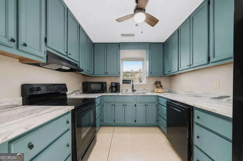 165 County Road 783 Centre, AL 35960