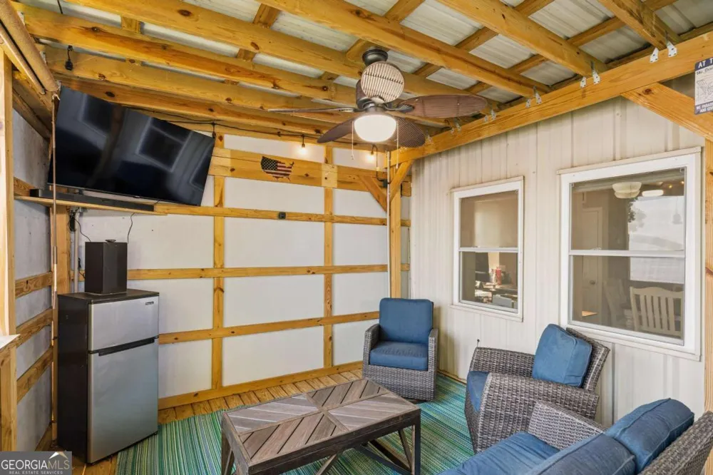 165 County Road 783 Centre, AL 35960