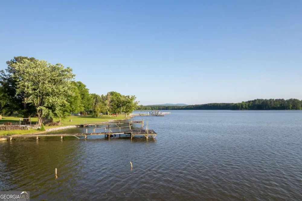 165 County Road 783 Centre, AL 35960