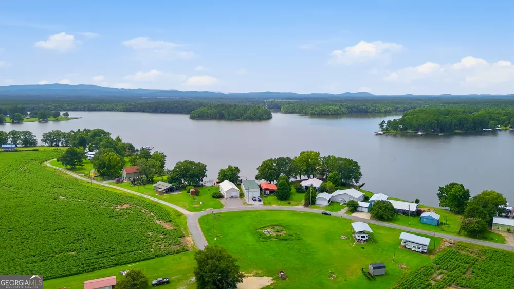 165 County Road 783 Centre, AL 35960