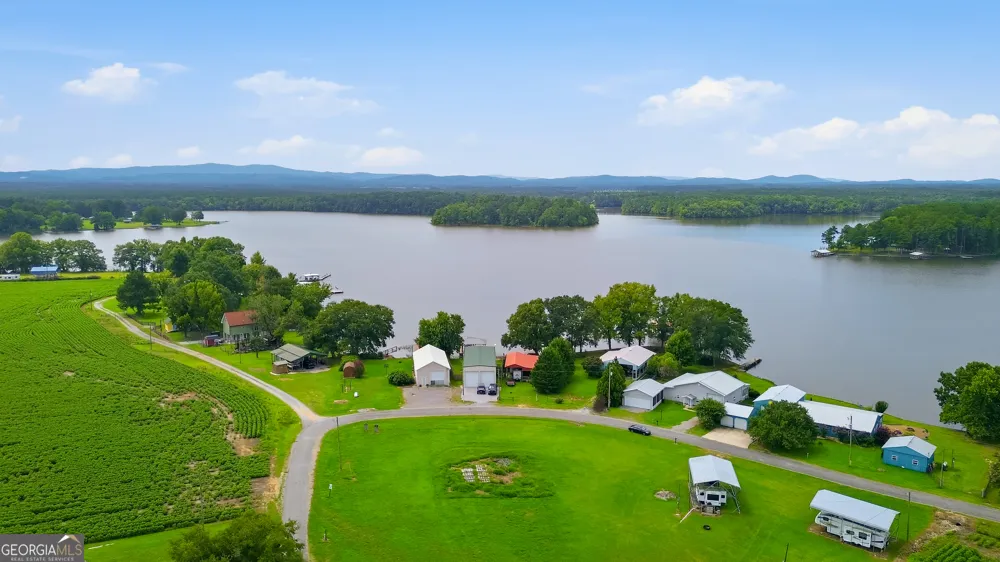 165 County Road 783 Centre, AL 35960
