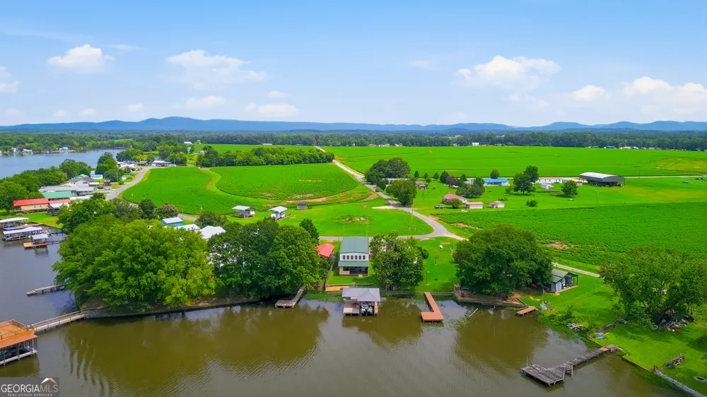 165 County Road 783 Centre, AL 35960