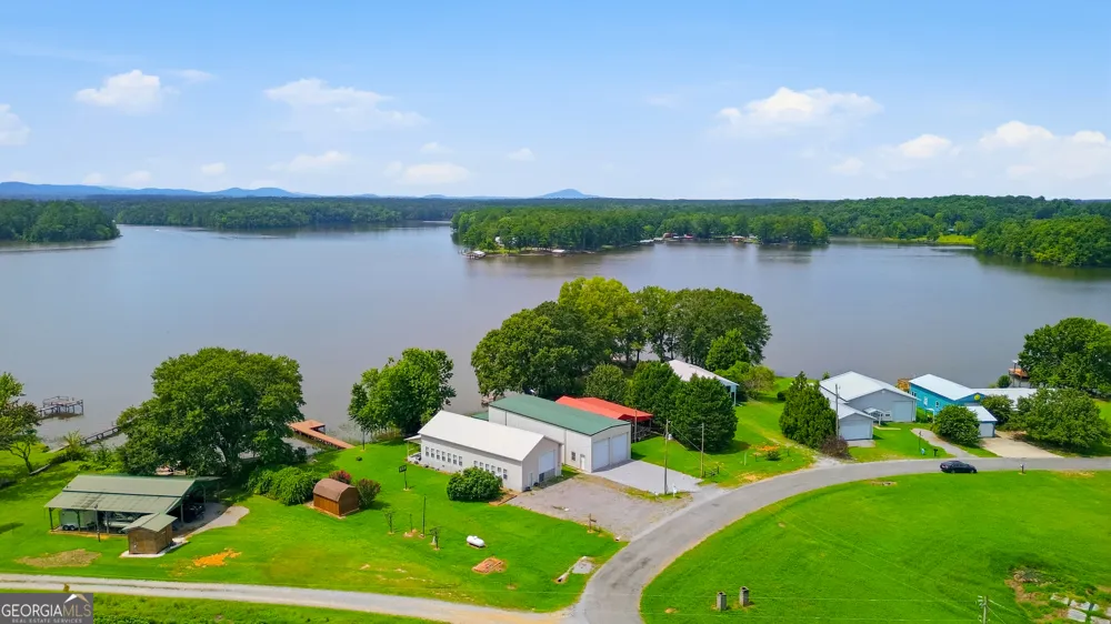 165 County Road 783 Centre, AL 35960