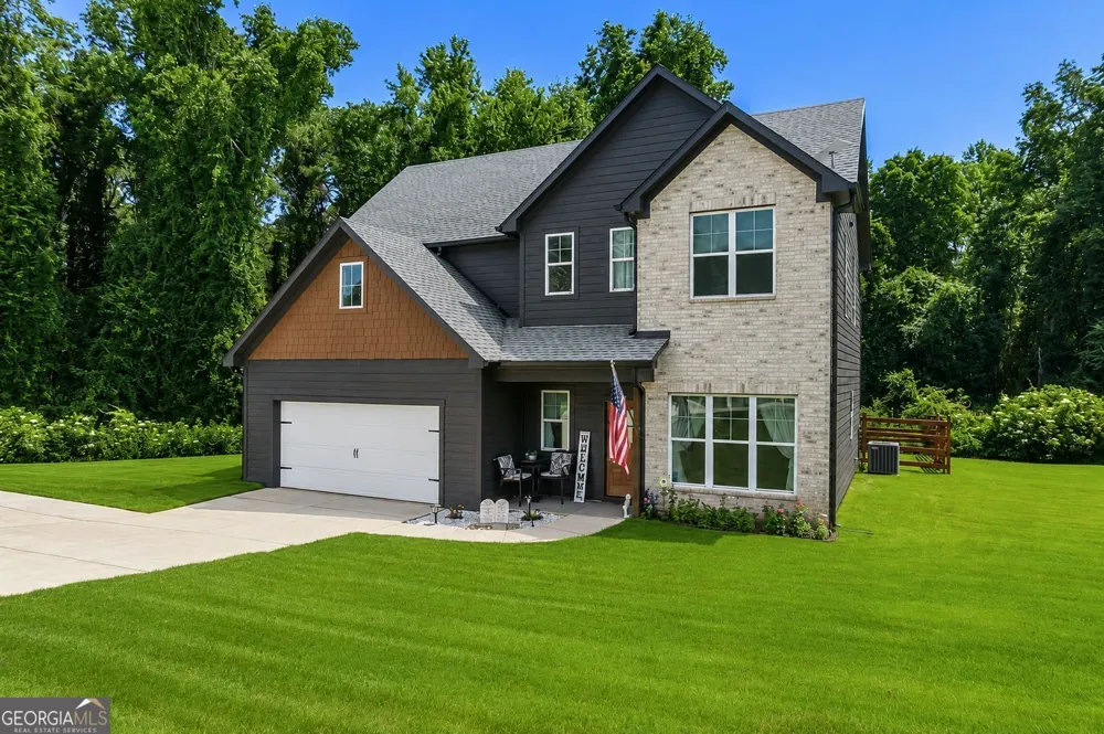24 Plantation Oaks DR Rockmart, GA 30153