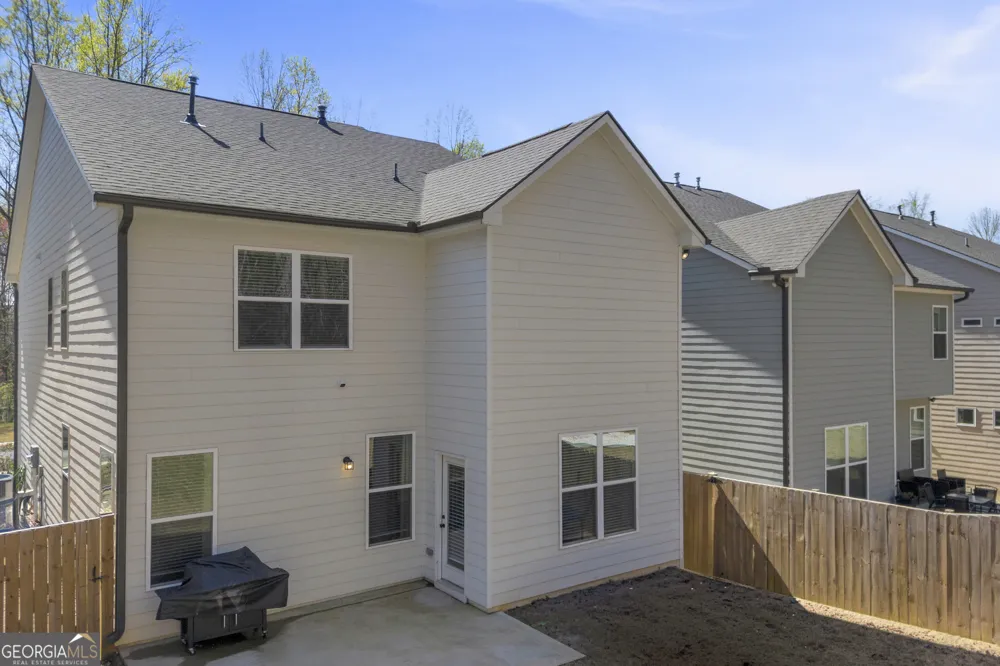 415 Station Overlook DR Auburn, GA 30011