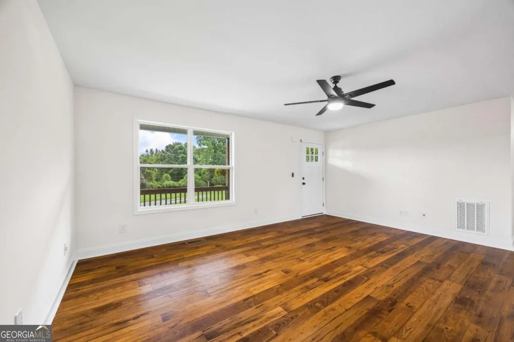 1718 Ed Bennett RD Nicholson, GA 30565