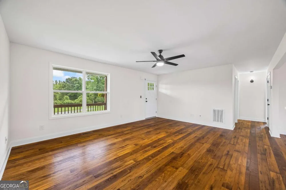 1718 Ed Bennett RD Nicholson, GA 30565