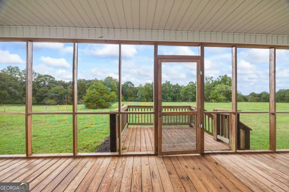 1718 Ed Bennett RD Nicholson, GA 30565