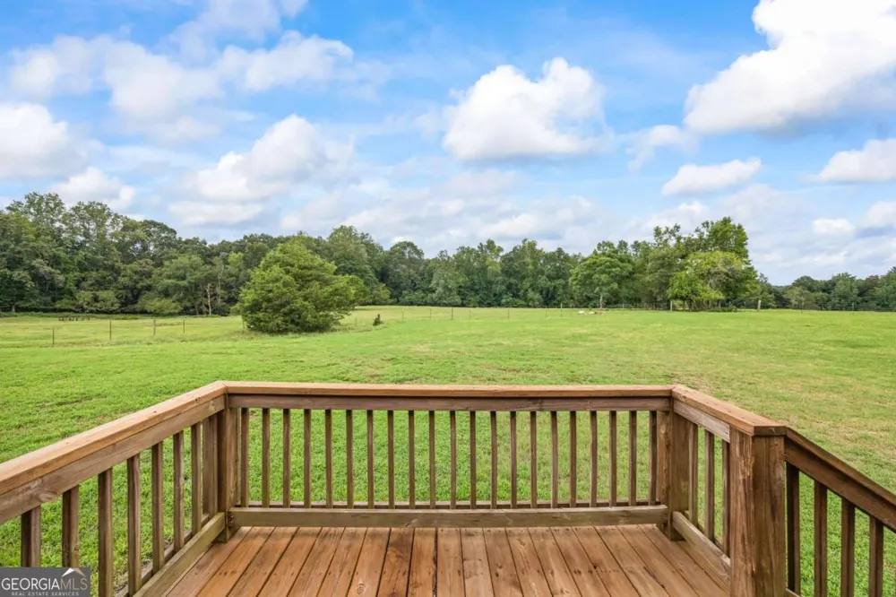 1718 Ed Bennett RD Nicholson, GA 30565