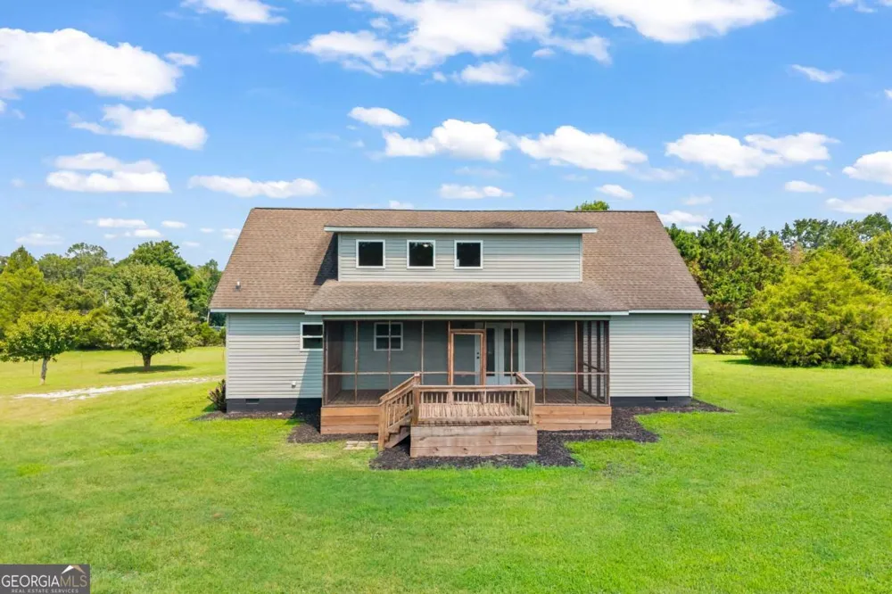 1718 Ed Bennett RD Nicholson, GA 30565