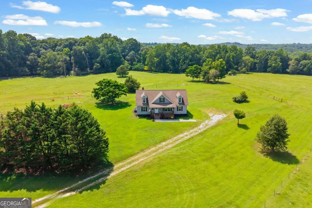 1718 Ed Bennett RD Nicholson, GA 30565