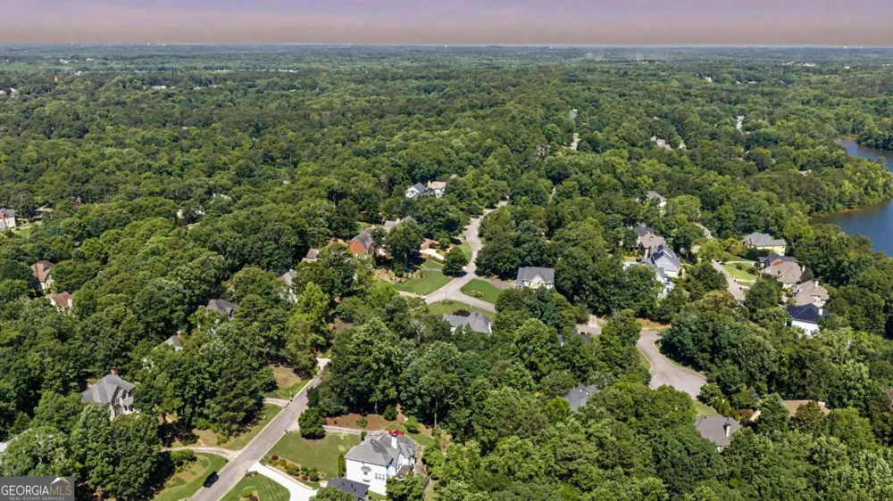 810 Southern Shore DR Peachtree City, GA 30269
