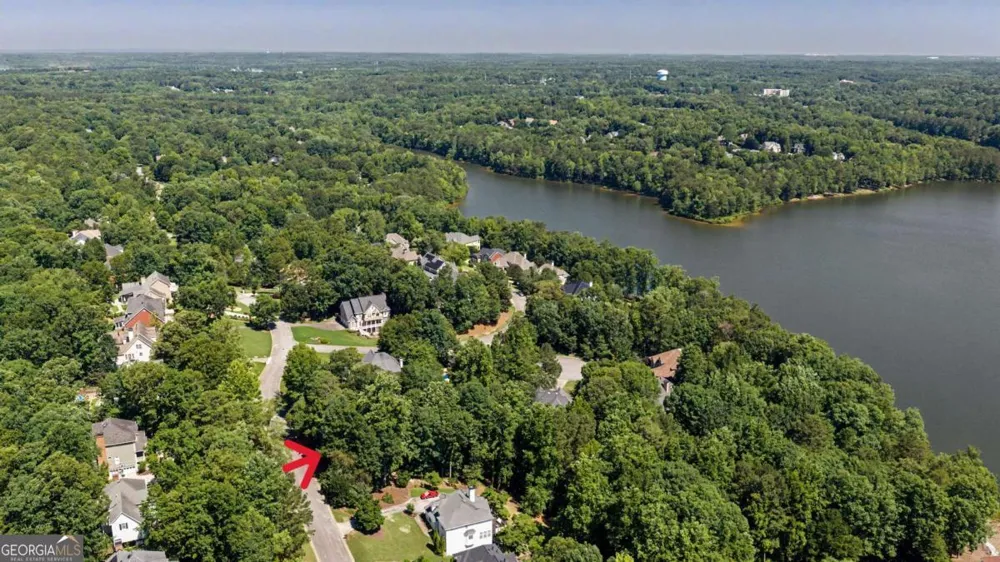 810 Southern Shore DR Peachtree City, GA 30269