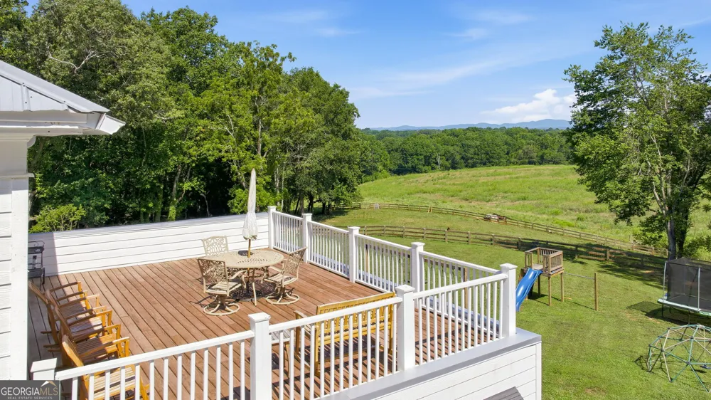 527 N Mize RD Mount Airy, GA 30563