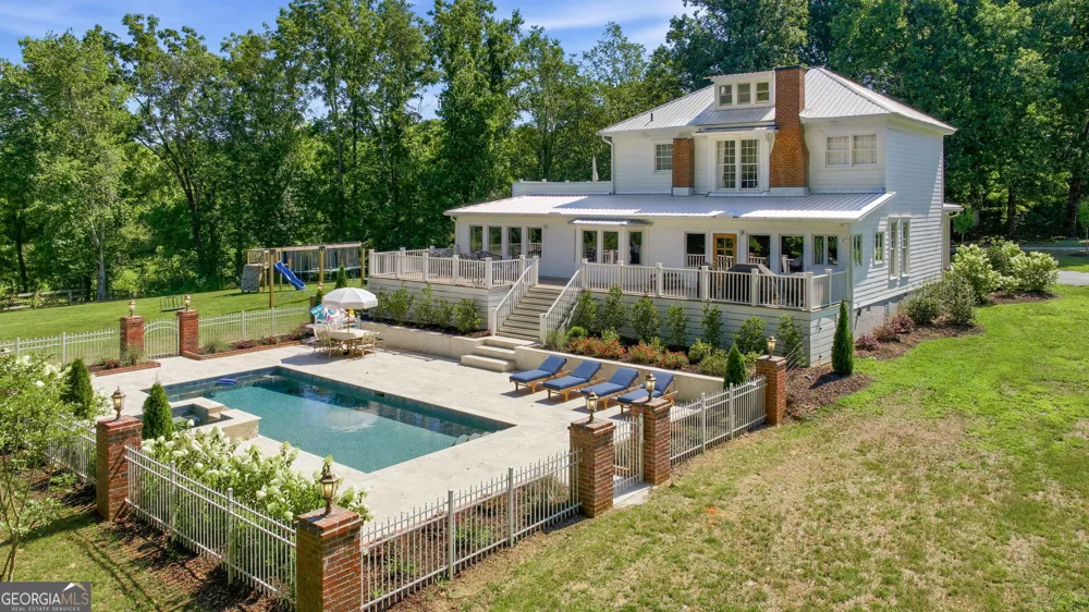 527 N Mize RD Mount Airy, GA 30563