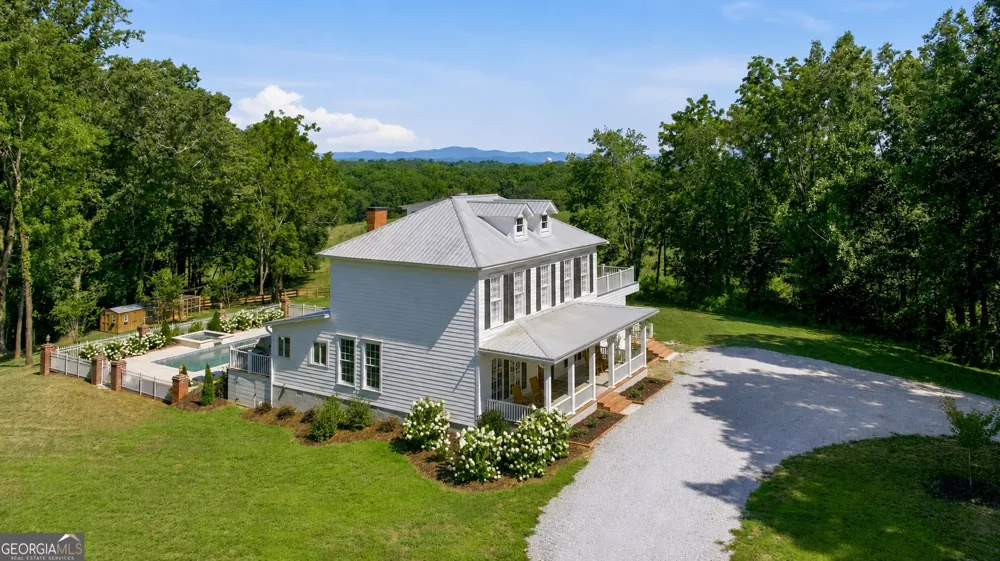 527 N Mize RD Mount Airy, GA 30563
